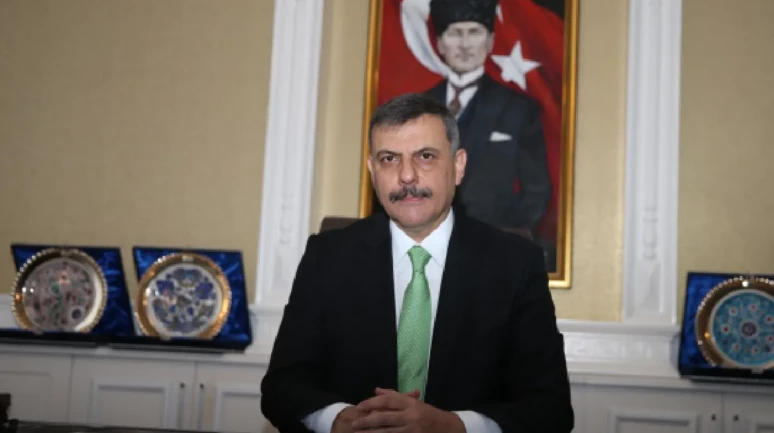 Oğlunun paylaşımı tepki çekmişti! Erzurum Valisi Mustafa Çiftçi'den açıklama