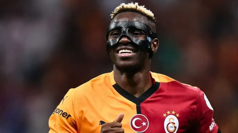 Taraftarlar heyecanla bekliyor! Osimhen'in İstanbul'a iniş tarihi belli oldu